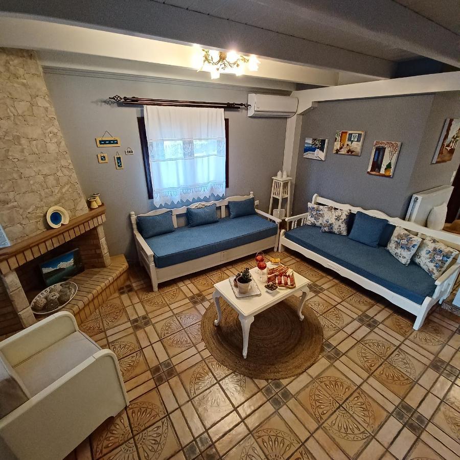 Eirinis Home - Σπίτι Της Ειρήνης Ágios Pétros Kültér fotó